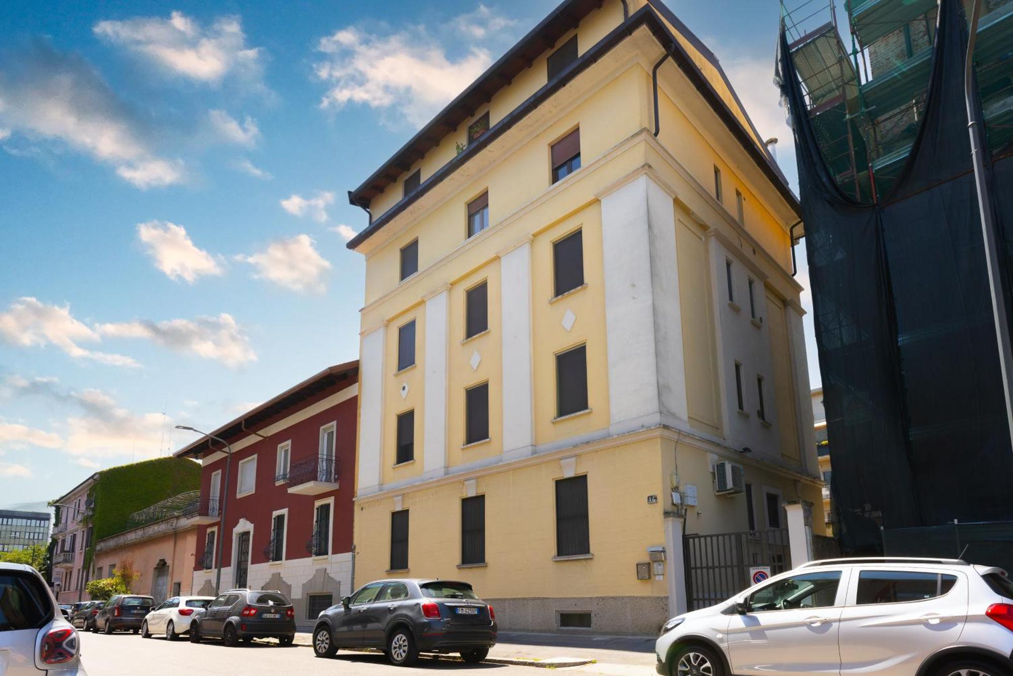 Prada Loft - Posto Auto Privato Lejlighed Milano Eksteriør billede